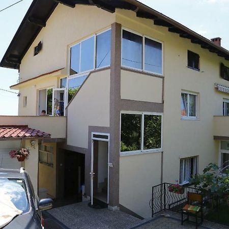 Niksa Apartman Fiume Kültér fotó